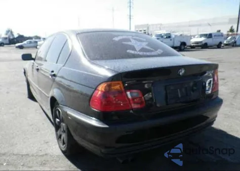 2001 BMW 325I из США, поврежденный, VIN WBAAV33421FU75828